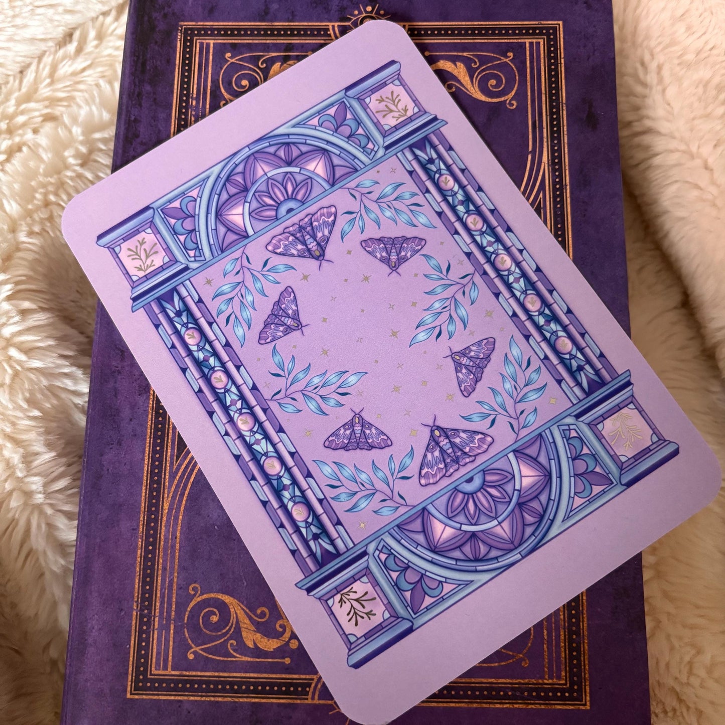 Purple moth Kindle/E reader foiled Insert in three sizes. Purple archway foiled silver. Kindle original 11 & Paperwhite 10 compatible
