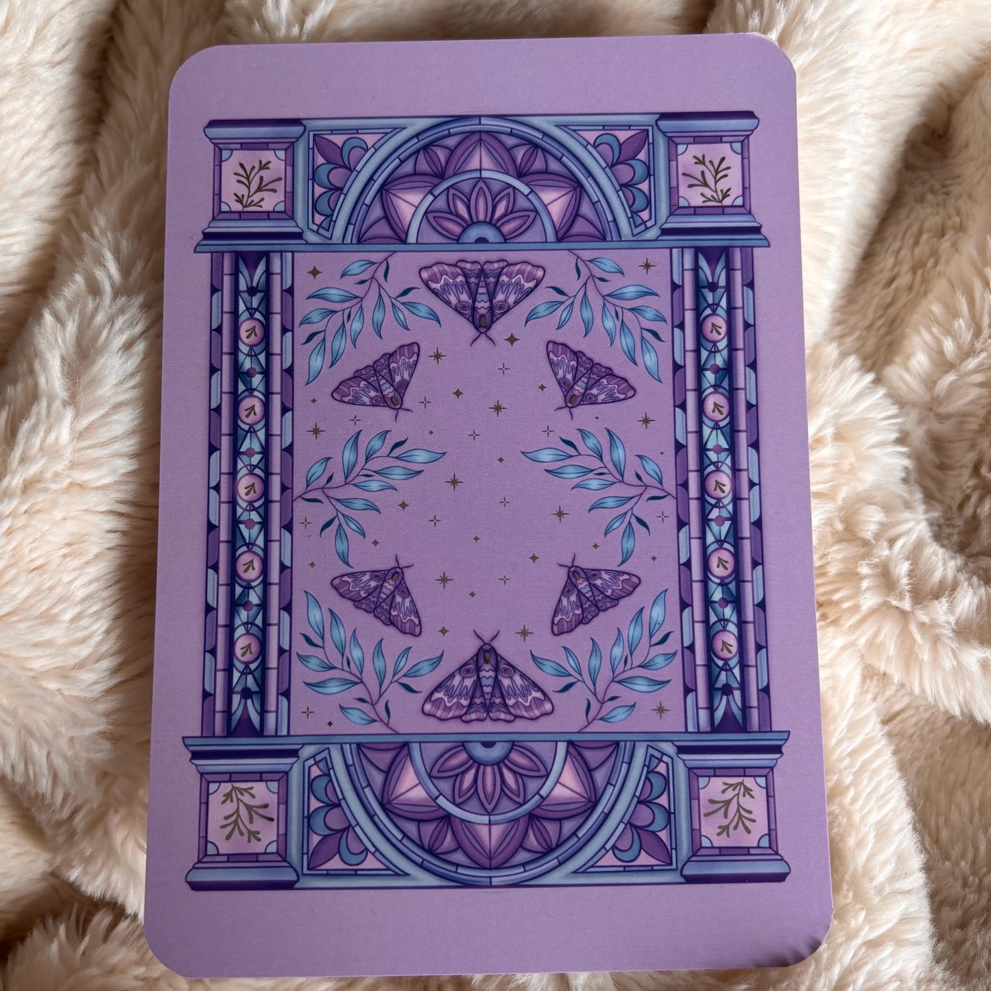 Purple moth Kindle/E reader foiled Insert in three sizes. Purple archway foiled silver. Kindle original 11 & Paperwhite 10 compatible